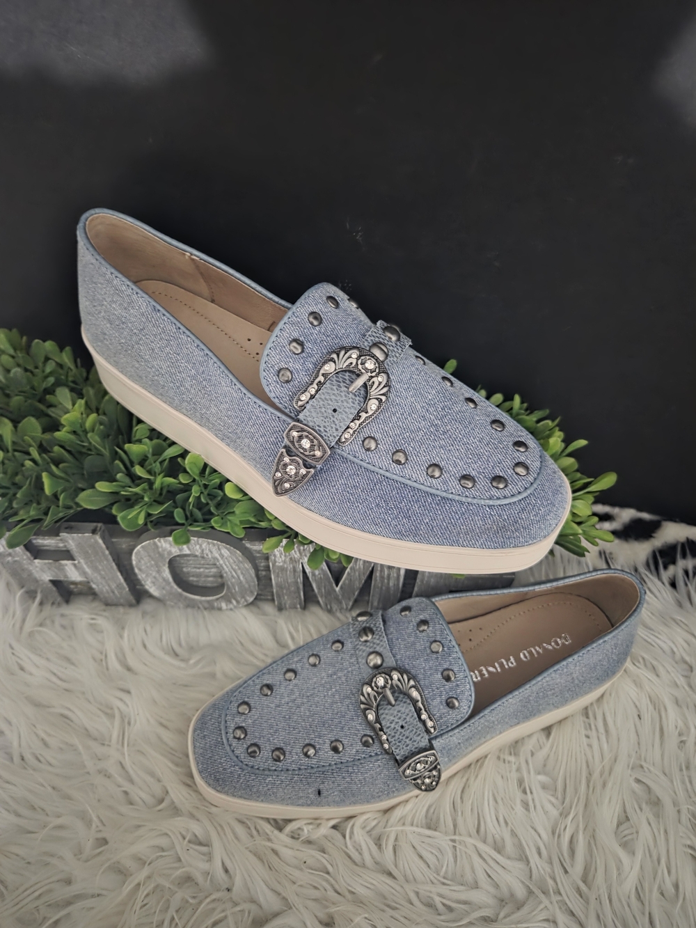 NWOT Donald J. Pliner Light Blue Denim Studded Western Women Loafers , Size 7.5